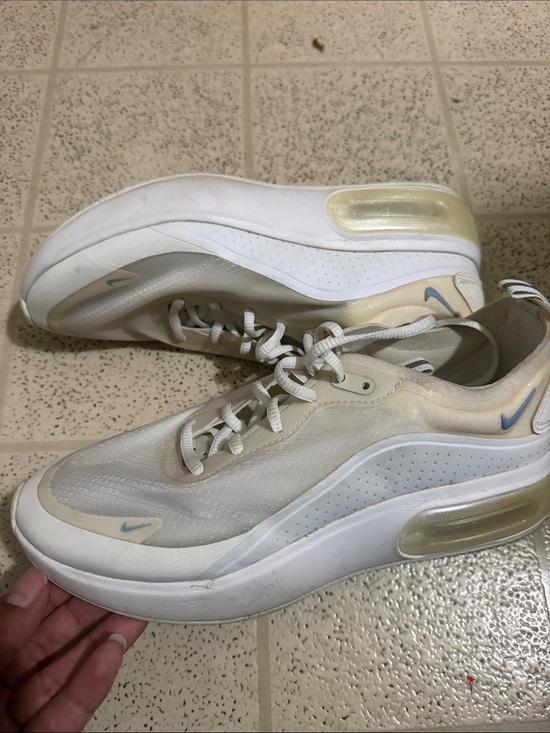 Nike Shoes - Nike Women's Cream and White Air Max-Style Low Top Sneakers